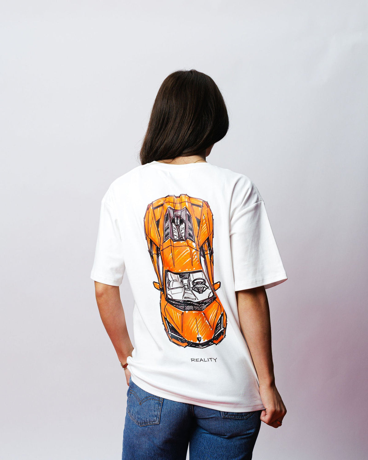 Revuelto Marker Tee, on model
