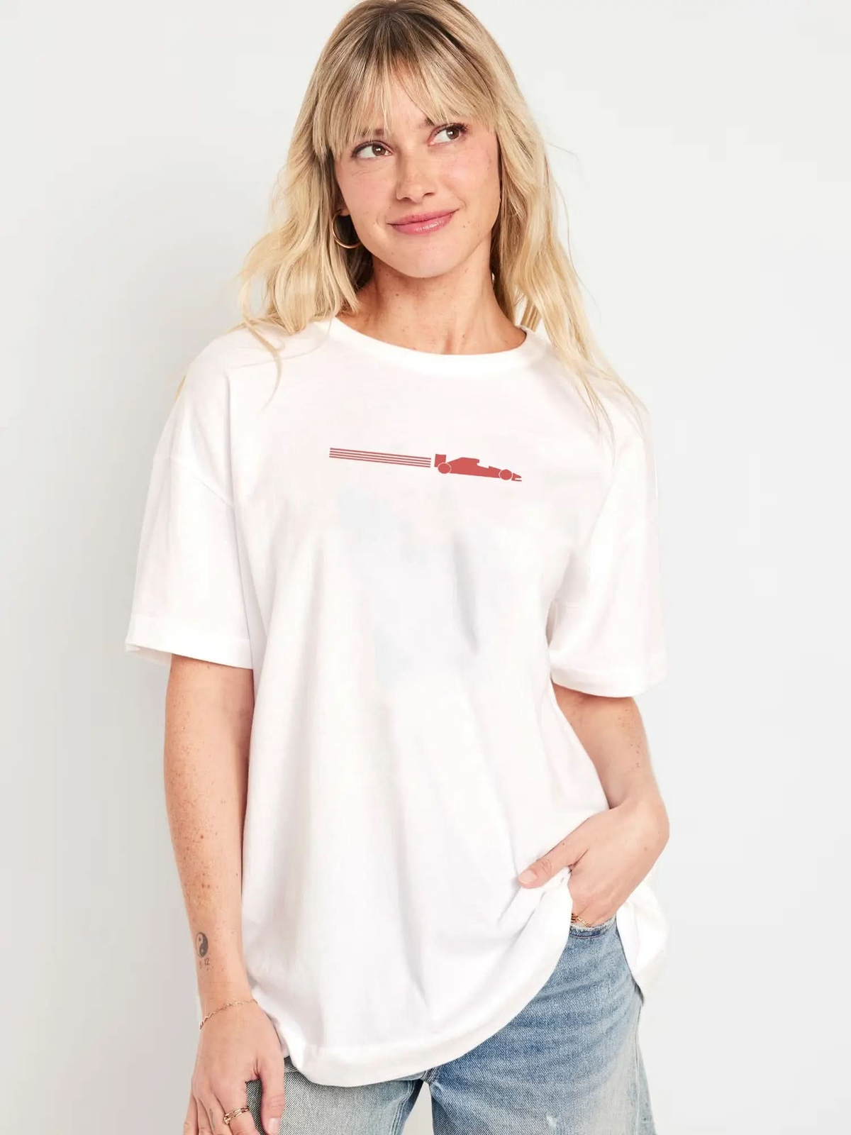 Hot Girls F1 Tee V2 Reality Racing